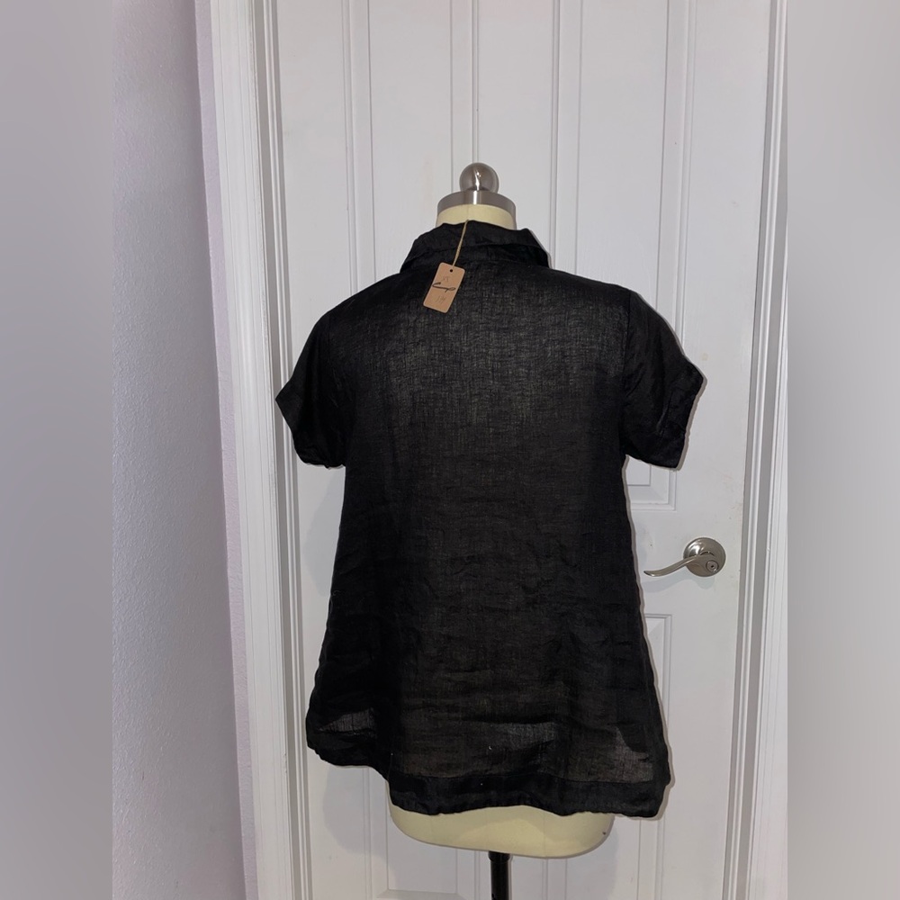 CP Shades Black Linen SS Top - Picture 2 of 2